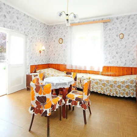 Holiday Home Balaton H2043 Villa Balatonföldvár