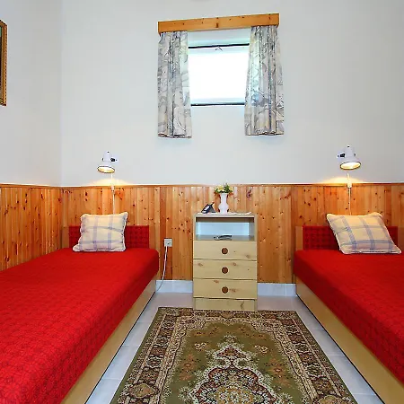 Villa Holiday Home Balaton H2043 Balatonföldvár